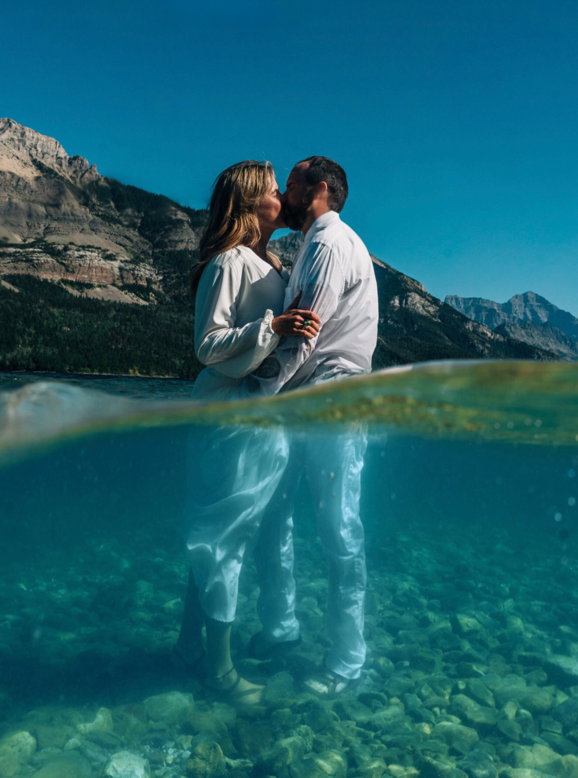 underwater elopement in galapagos