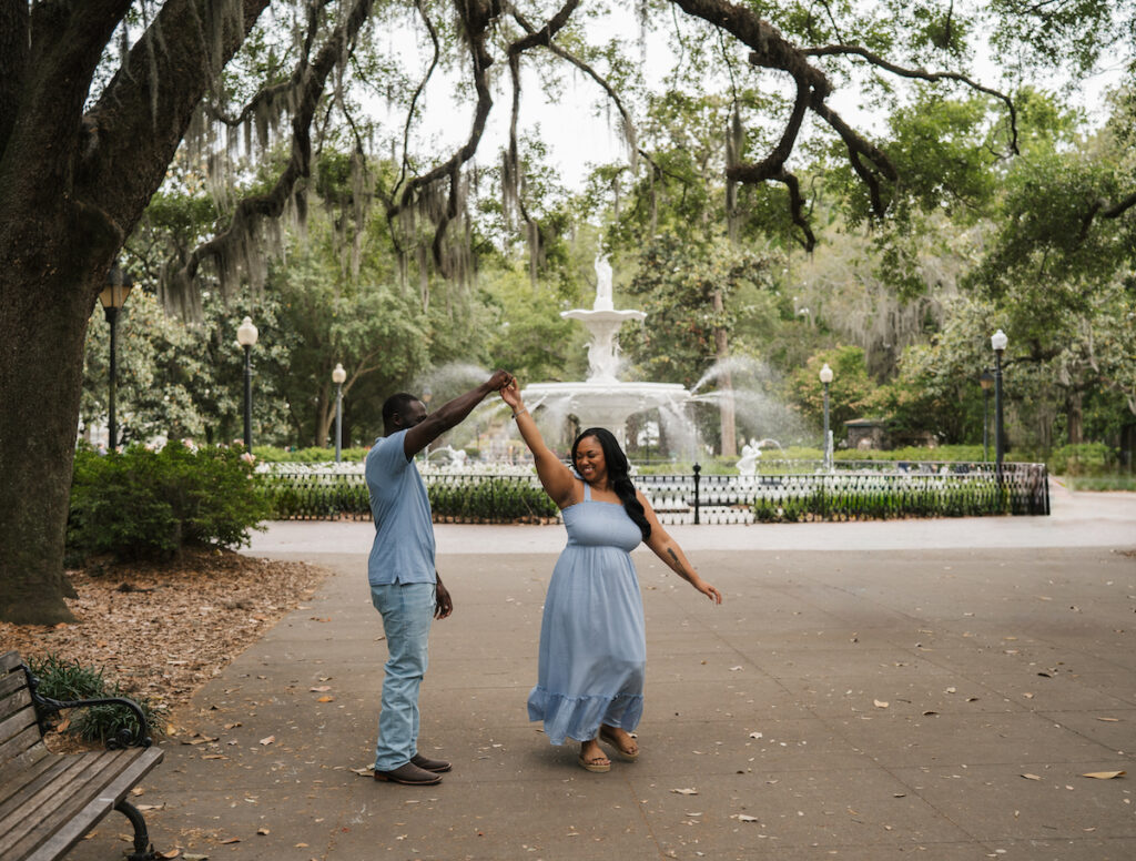 Engagement Portraits in Forsyth Park , Savannah GA