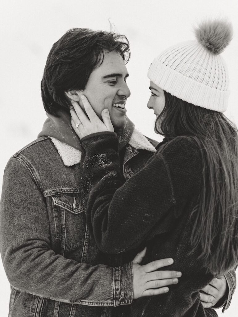 Amanda & eli engagement portraits