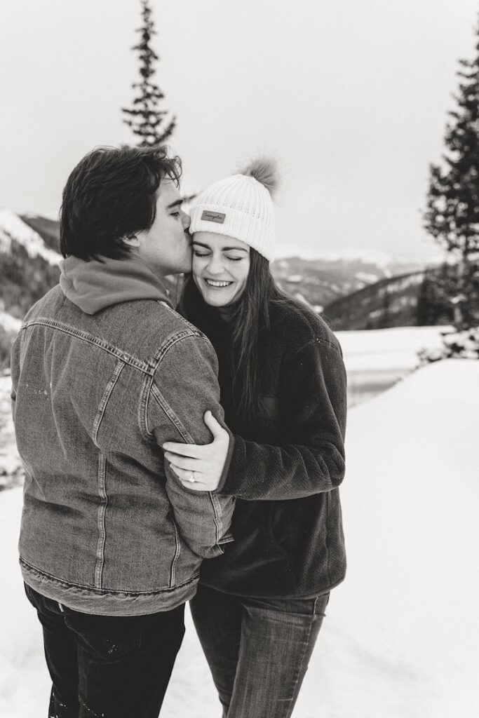 Amanda & eli engagement portraits