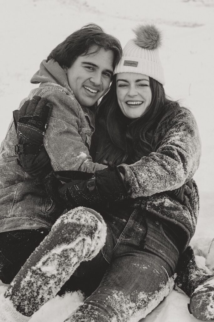 Amanda & eli engagement portraits